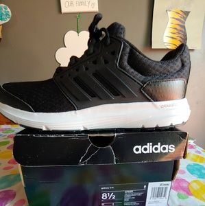 Adidas 8 1\2 Galaxy 3m sneakers